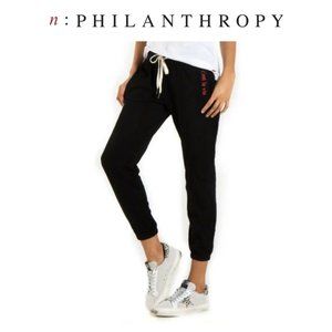 n:Philanthropy C’est La Vie Night Jogger